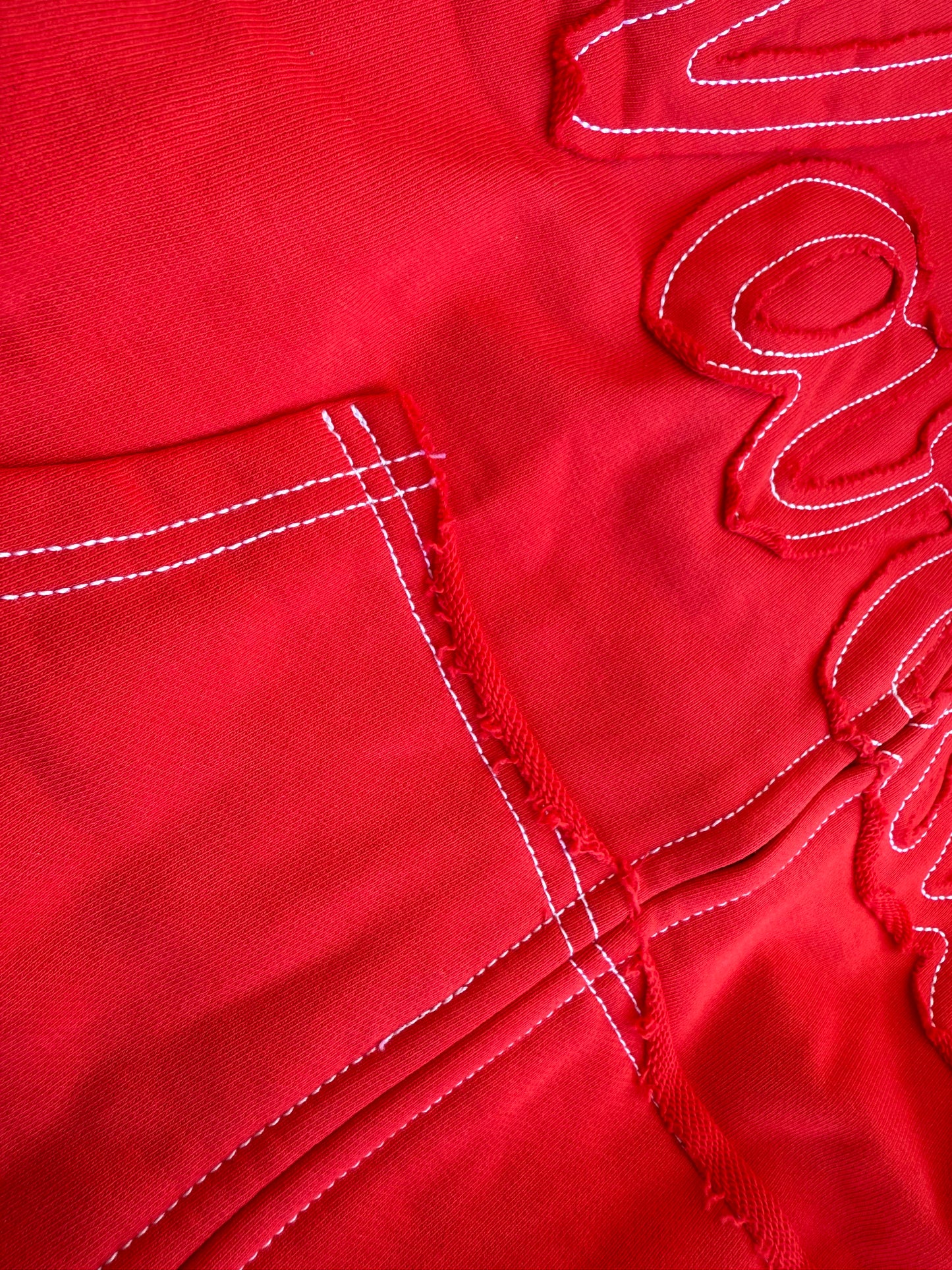 𝓡𝓸𝓼𝓮 𝓡𝓮𝓭 (standard)